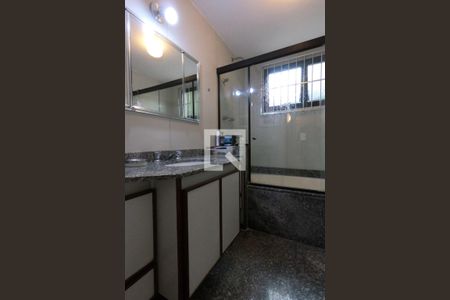 Apartamento à venda com 142m², 3 quartos e 2 vagasBanheiro da Suíte 3