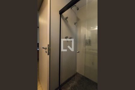 Apartamento à venda com 142m², 3 quartos e 2 vagasBanheiro da Suíte 1
