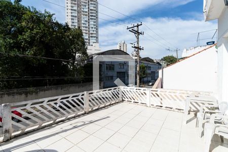 1o. Andar - Varanda de casa à venda com 4 quartos, 210m² em Cambuci, São Paulo