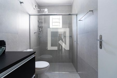 Casa à venda com 210m², 4 quartos e 3 vagas Casa à venda com 210m², 4 quartos e 3 vagas2o. Andar - Banheiro Social