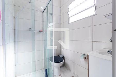 Casa à venda com 210m², 4 quartos e 3 vagas Casa à venda com 210m², 4 quartos e 3 vagas1o. Andar - Banheiro da Suíte 1