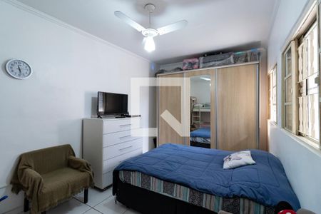 Casa à venda com 210m², 4 quartos e 3 vagas Casa à venda com 210m², 4 quartos e 3 vagas2o. Andar - Quarto 2