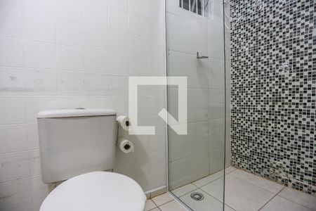Banheiro de apartamento para alugar com 1 quarto, 18m² em Butantã, São Paulo