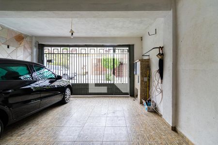 Casa à venda com 198m², 5 quartos e 2 vagas Casa à venda com 198m², 5 quartos e 2 vagasGaragem