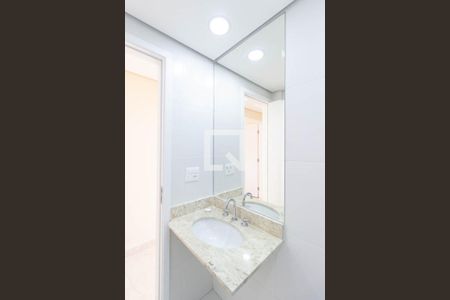 Apartamento à venda com 82m², 3 quartos e 2 vagasBanheiro