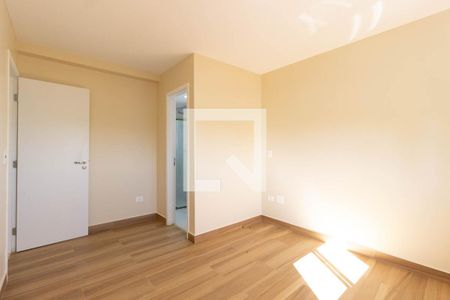 Apartamento à venda com 82m², 3 quartos e 2 vagasSuíte
