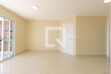 Sala de apartamento à venda com 3 quartos, 82m² em Vila Paiva, São Paulo
