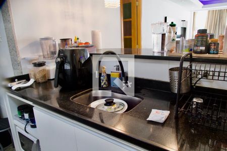 Apartamento à venda com 230m², 3 quartos e 2 vagasCozinha