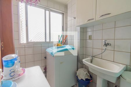 Apartamento para alugar com 70m², 3 quartos e 1 vagaÁrea de Serviço