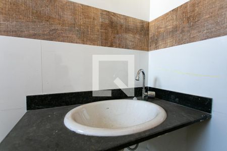 Casa de condomínio para alugar com 75m², 2 quartos e 2 vagasBanheiro da Suíte 2