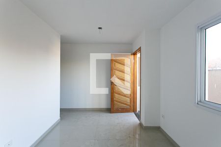 Sala de casa de condomínio para alugar com 2 quartos, 75m² em Penha de França, São Paulo