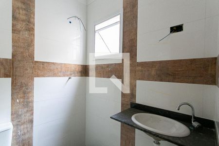 Casa de condomínio para alugar com 75m², 2 quartos e 2 vagasBanheiro da Suíte 1