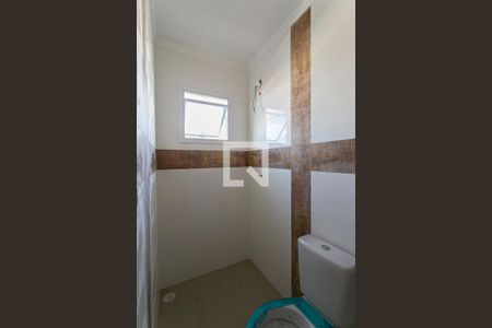 Casa de condomínio para alugar com 75m², 2 quartos e 2 vagasBanheiro da Suíte 2