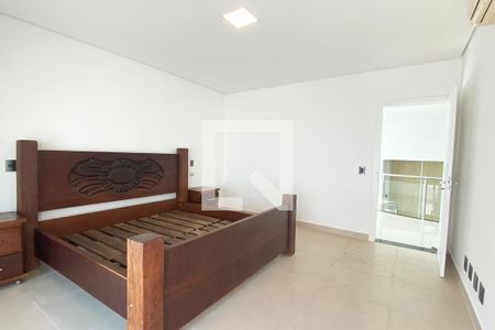 Casa de condomínio à venda com 536m², 4 quartos e 5 vagasSuíte master