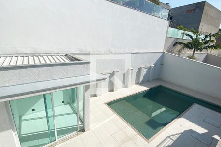 Casa de condomínio à venda com 536m², 4 quartos e 5 vagasVista da Suíte Master