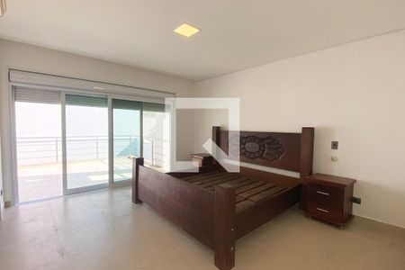 Casa de condomínio à venda com 536m², 4 quartos e 5 vagasSuíte master