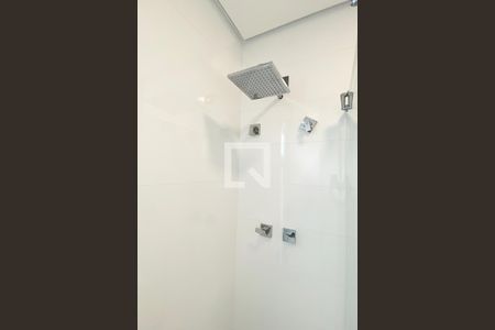 Casa de condomínio à venda com 536m², 4 quartos e 5 vagasBanheiro da Suíte 4