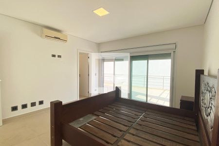 Casa de condomínio à venda com 536m², 4 quartos e 5 vagasSuíte master