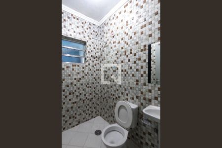 Casa para alugar com 90m², 2 quartos e sem vaga Casa para alugar com 90m², 2 quartos e sem vagaBanheiro