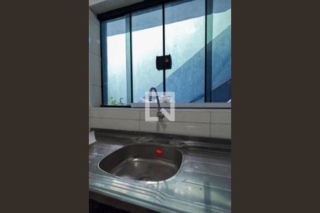 Casa para alugar com 90m², 2 quartos e sem vaga Casa para alugar com 90m², 2 quartos e sem vagaCozinha