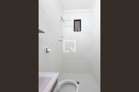 Casa para alugar com 90m², 2 quartos e sem vaga Casa para alugar com 90m², 2 quartos e sem vagaBanheiro da Suíte