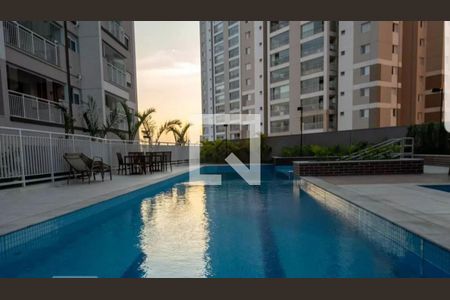 Apartamento para alugar com 76m², 2 quartos e 2 vagasPiscina