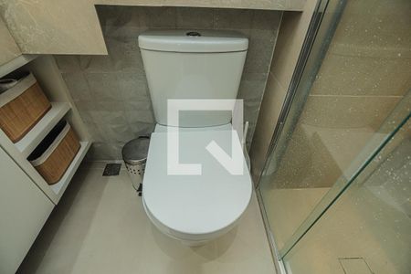 Apartamento para alugar com 76m², 2 quartos e 2 vagasBanheiro da Suíte