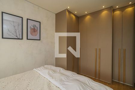 Apartamento para alugar com 76m², 2 quartos e 2 vagasQuarto 2 - Suíte