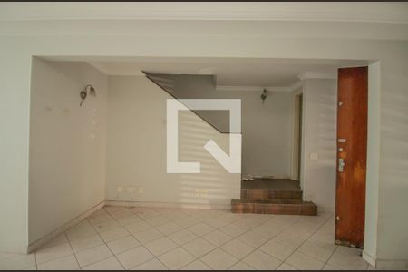 Sala de casa para alugar com 3 quartos, 150m² em Planalto Paulista, São Paulo