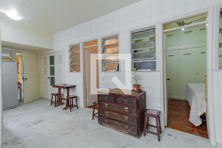 Apartamento para alugar com 400m², 4 quartos e 1 vagaÁrea de Serviço