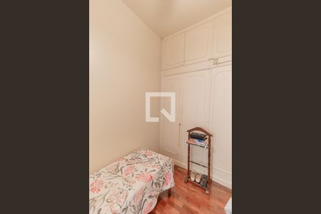 Apartamento para alugar com 400m², 4 quartos e 1 vagaQuarto de Serviço 1