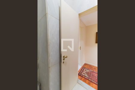 Apartamento para alugar com 400m², 4 quartos e 1 vagaLavabo