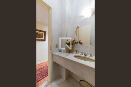 Apartamento para alugar com 400m², 4 quartos e 1 vagaLavabo