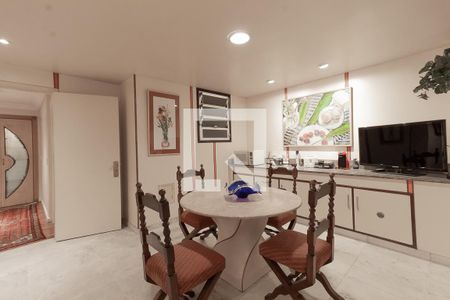 Apartamento para alugar com 400m², 4 quartos e 1 vagaCopa