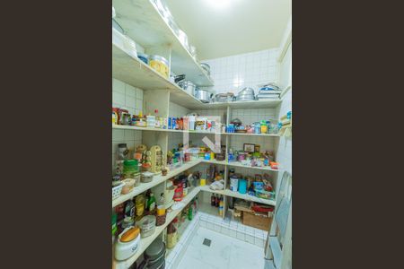 Apartamento para alugar com 400m², 4 quartos e 1 vagaDespensa