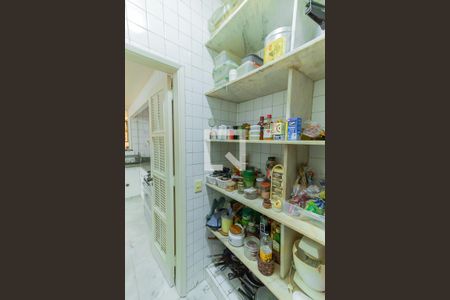 Apartamento para alugar com 400m², 4 quartos e 1 vagaDespensa