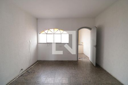 Casa à venda com 200m², 2 quartos e 1 vagacozinha 