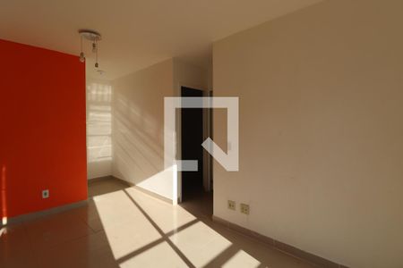 Sala de apartamento para alugar com 2 quartos, 49m² em Jardim Guilhermino, Guarulhos
