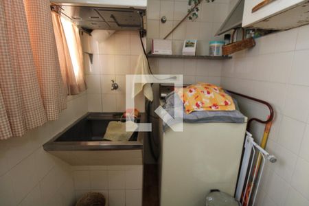 Apartamento à venda com 92m², 2 quartos e 1 vagaÁrea de Serviço