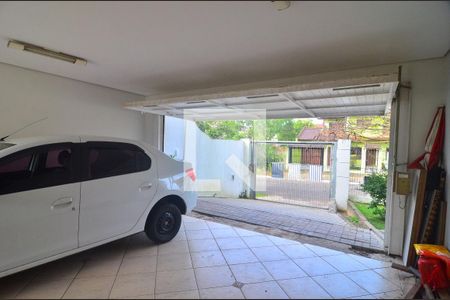 Garagem de casa à venda com 4 quartos, 292m² em Estância Velha, Canoas