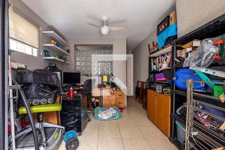 Casa à venda com 197m², 3 quartos e 2 vagasDepósito