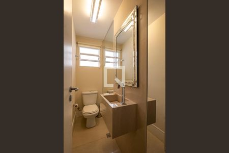 Casa à venda com 197m², 3 quartos e 2 vagasLavabo