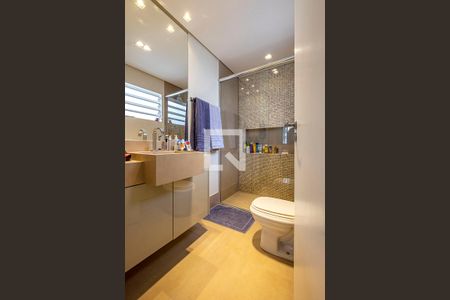 Suíte - Banheiro de casa à venda com 3 quartos, 197m² em Alto de Pinheiros, São Paulo