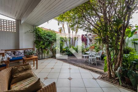 Área Externa de casa de condomínio para alugar com 4 quartos, 194m² em Tamboré, Santana de Parnaíba