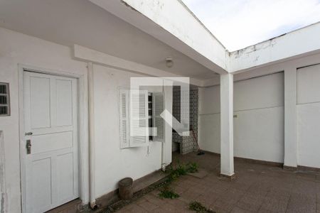 Casa à venda com 150m², 2 quartos e 2 vagas Casa à venda com 150m², 2 quartos e 2 vagasQuintal