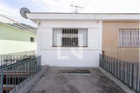 Casa à venda com 150m², 2 quartos e 2 vagas Casa à venda com 150m², 2 quartos e 2 vagasVaranda do Quarto 2