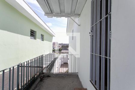 Casa à venda com 150m², 2 quartos e 2 vagas Casa à venda com 150m², 2 quartos e 2 vagasVaranda do Quarto 2