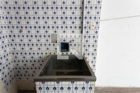 Casa à venda com 150m², 2 quartos e 2 vagas Casa à venda com 150m², 2 quartos e 2 vagasÁrea de Serviço