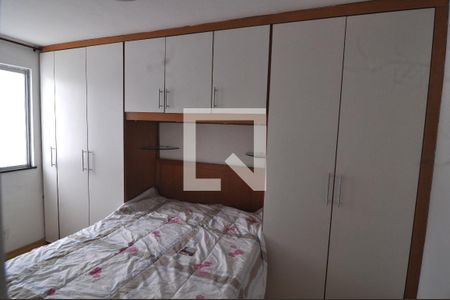 Apartamento à venda com 50m², 2 quartos e 1 vagaQuarto 2 - Armários