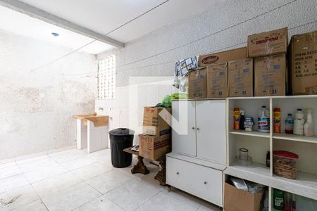 Casa à venda com 180m², 3 quartos e 2 vagasÁrea de Serviço